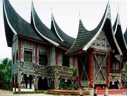 Hasil gambar untuk rumah gadang sumatera barat